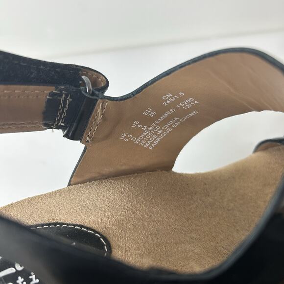 Clarks Sandals Women’s 8 M Artisan Caslynn Dez Black Patent Leather Wedge - Picture 4 of 10